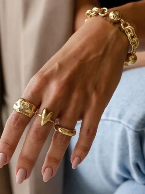 91a1a5dfbca21066fbe8b205a42524b739943a21